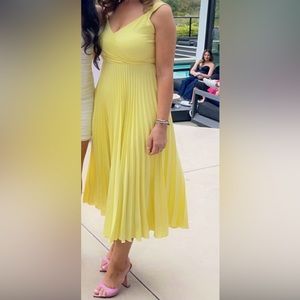 Very elegant dress perfect for summer party